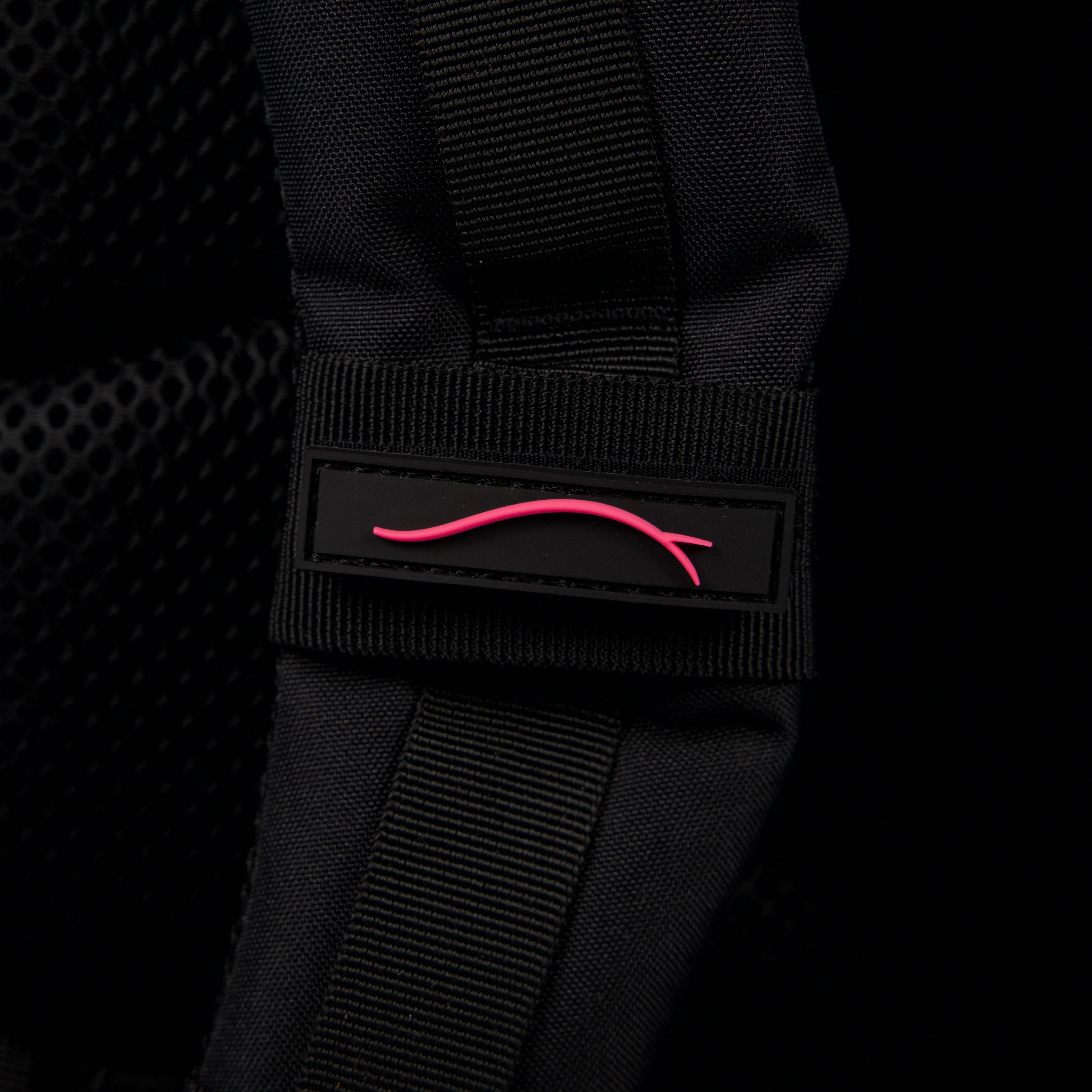 35L Backpack Pink Venom