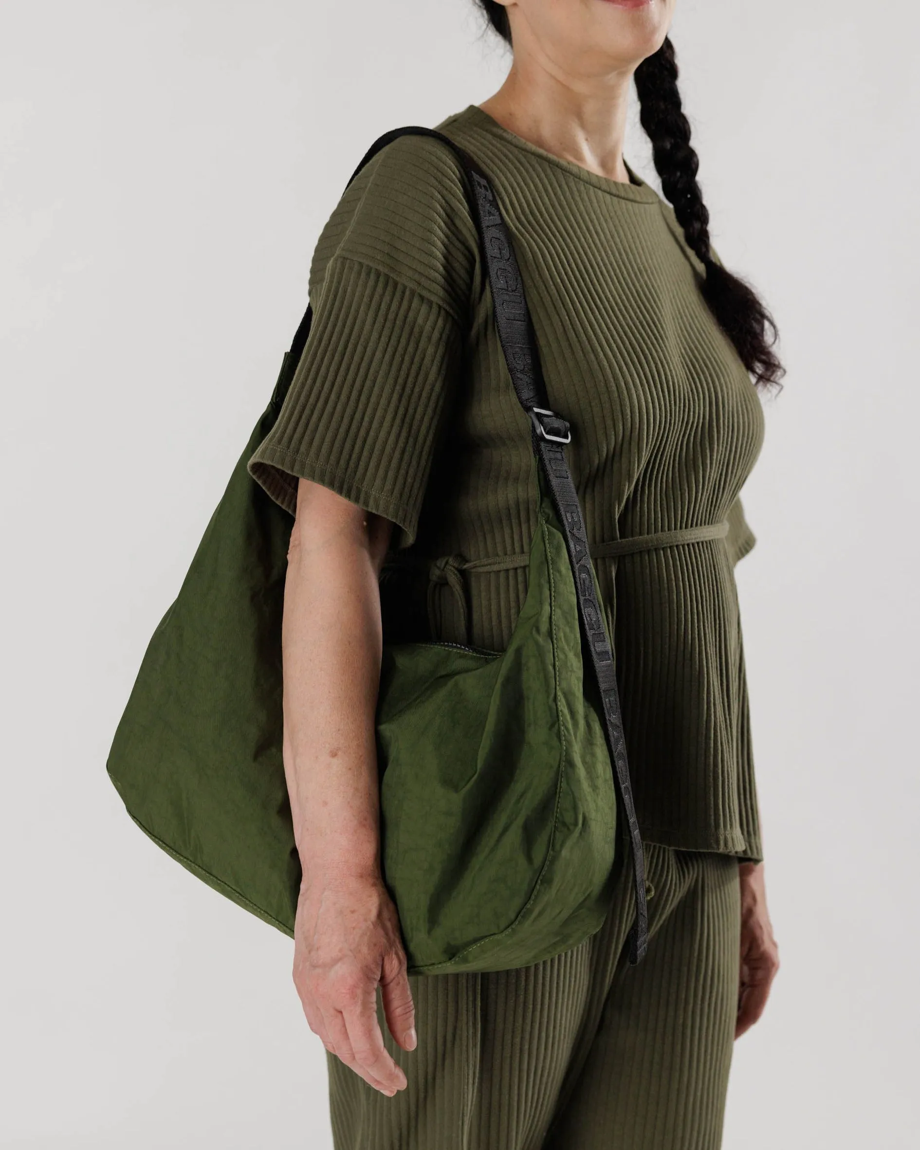 BAGGU Large Nylon Crescent Bag