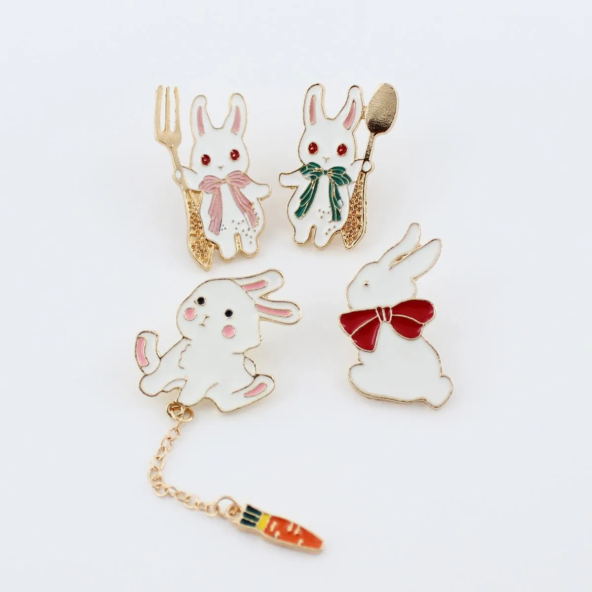Bunny Enamel Pin Badge Lapel Kawaii Rabbit Pin for Backpacks Hats Jackets