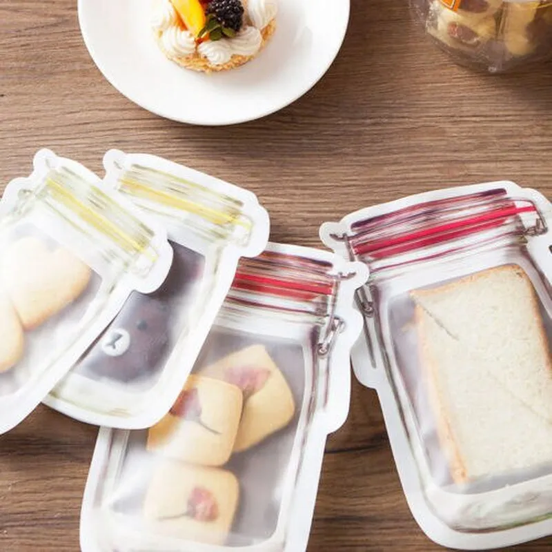 Home Storage Kitchen Fresh Self-Sealing Bag Reusable Silicone Food Freezer Storage Versatile Container Kitchen Storage