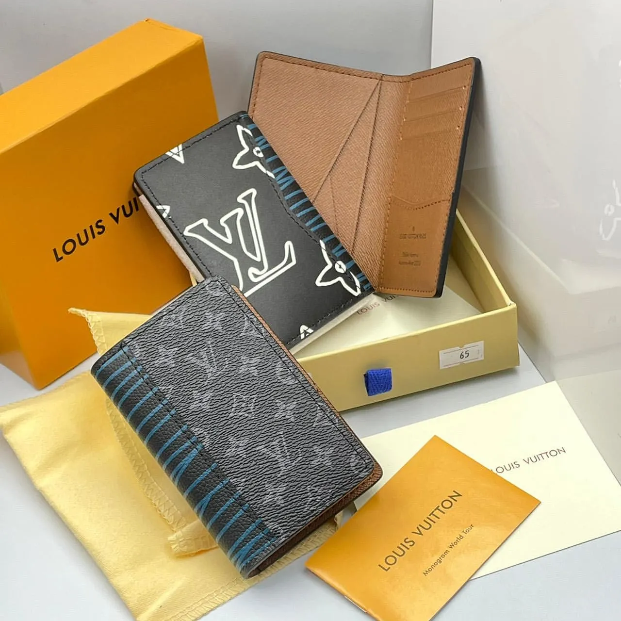 Luxury Wallets - LOV - 6049