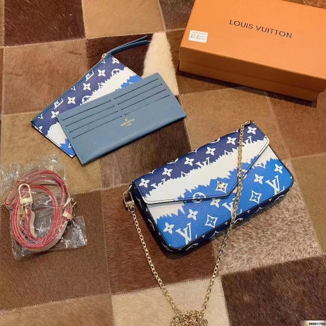 Luxury Wallets - LOV - 6056
