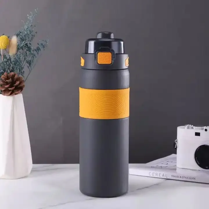 Sparkling Stainless Steel Vacuum Water Bottle - Stylish & Leakproof Design
